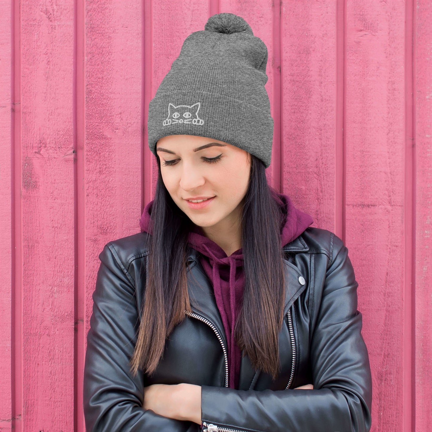 Embroidered hat with kitten pompom